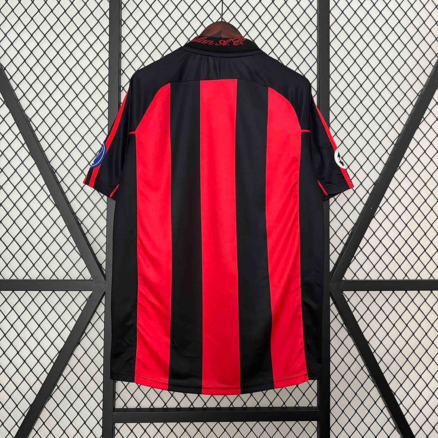 AC Milan 2000-01 Home Jersey