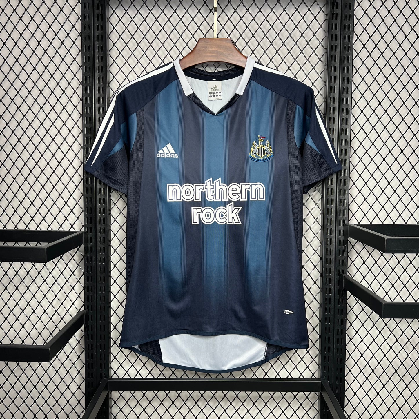 Newcastle united 2004-05 Away Jersey