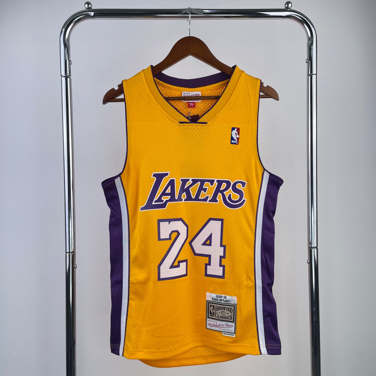 Los Angeles Lakers 2008-09 Kobe Bryant Gold Mitchell & Ness Hardwood Classics Swingman Jersey