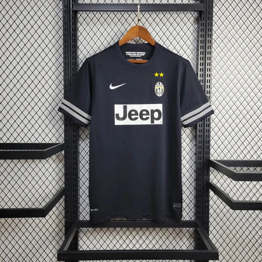 Juventus FC 2012-13 Away Jersey