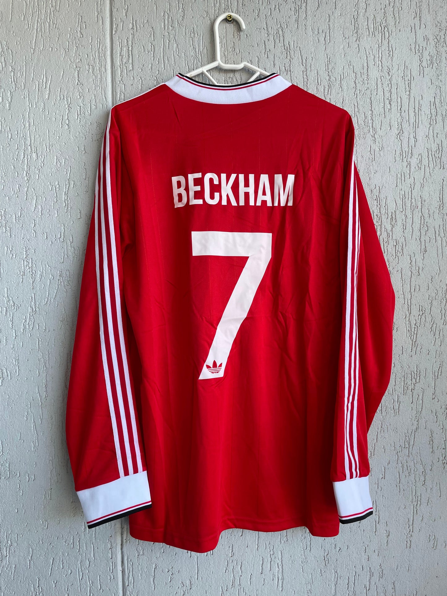 Manchester United 1983 Home Long Sleeve Jersey