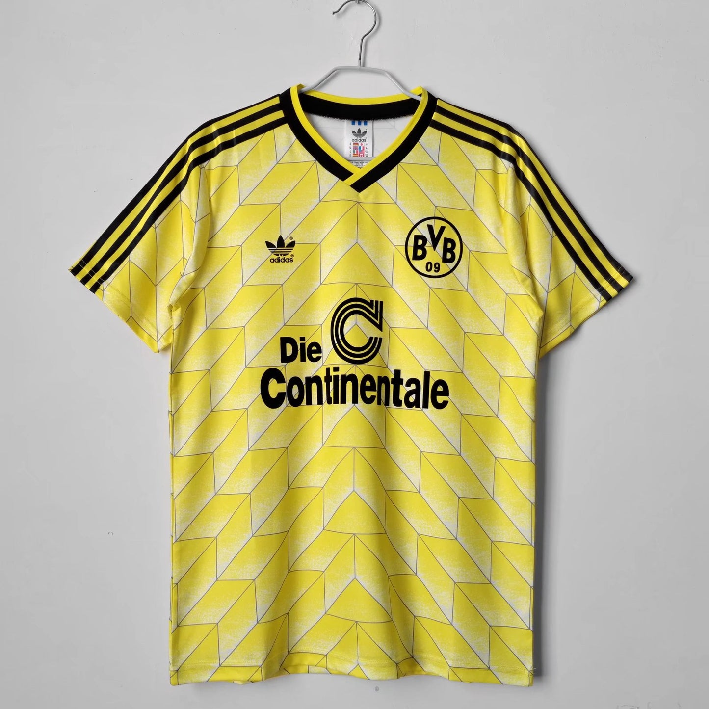 Borussia Dortmund 1988-1989 Home Jersey