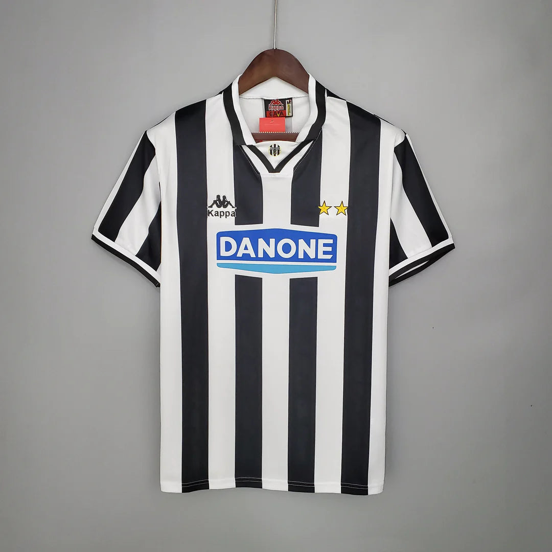 Juventus FC 1994-1995 Home Jersey