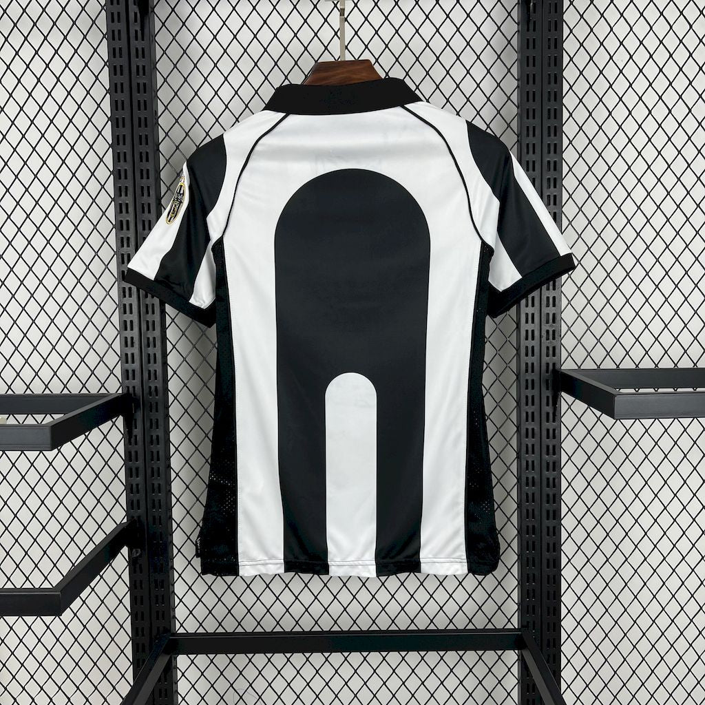 Juventus FC 1997-1998 Home Jersey