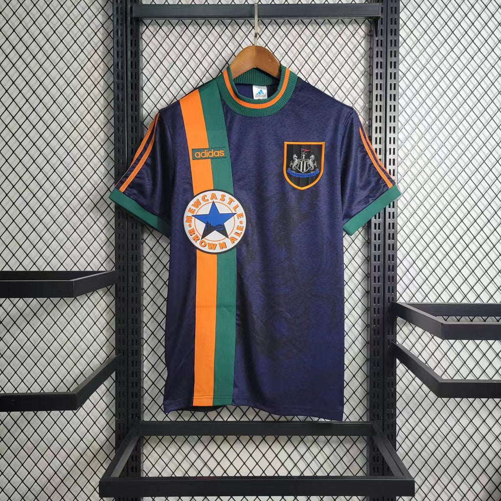 Newcastle FC 1997-1998 Away Jersey