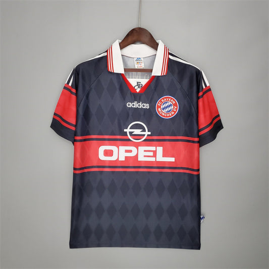 FC Bayern Munich 1997-1999 Home Jersey