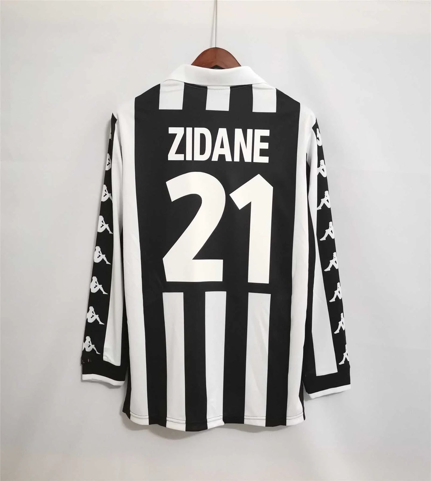 Juventus FC 1999-2000 Home Long Sleeve Jersey