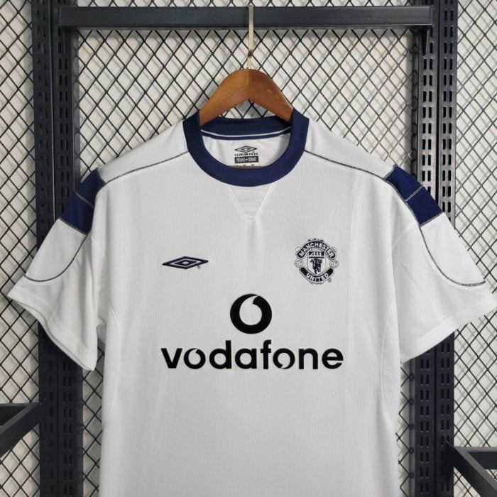 Manchester United 1999-2000 Away Jersey