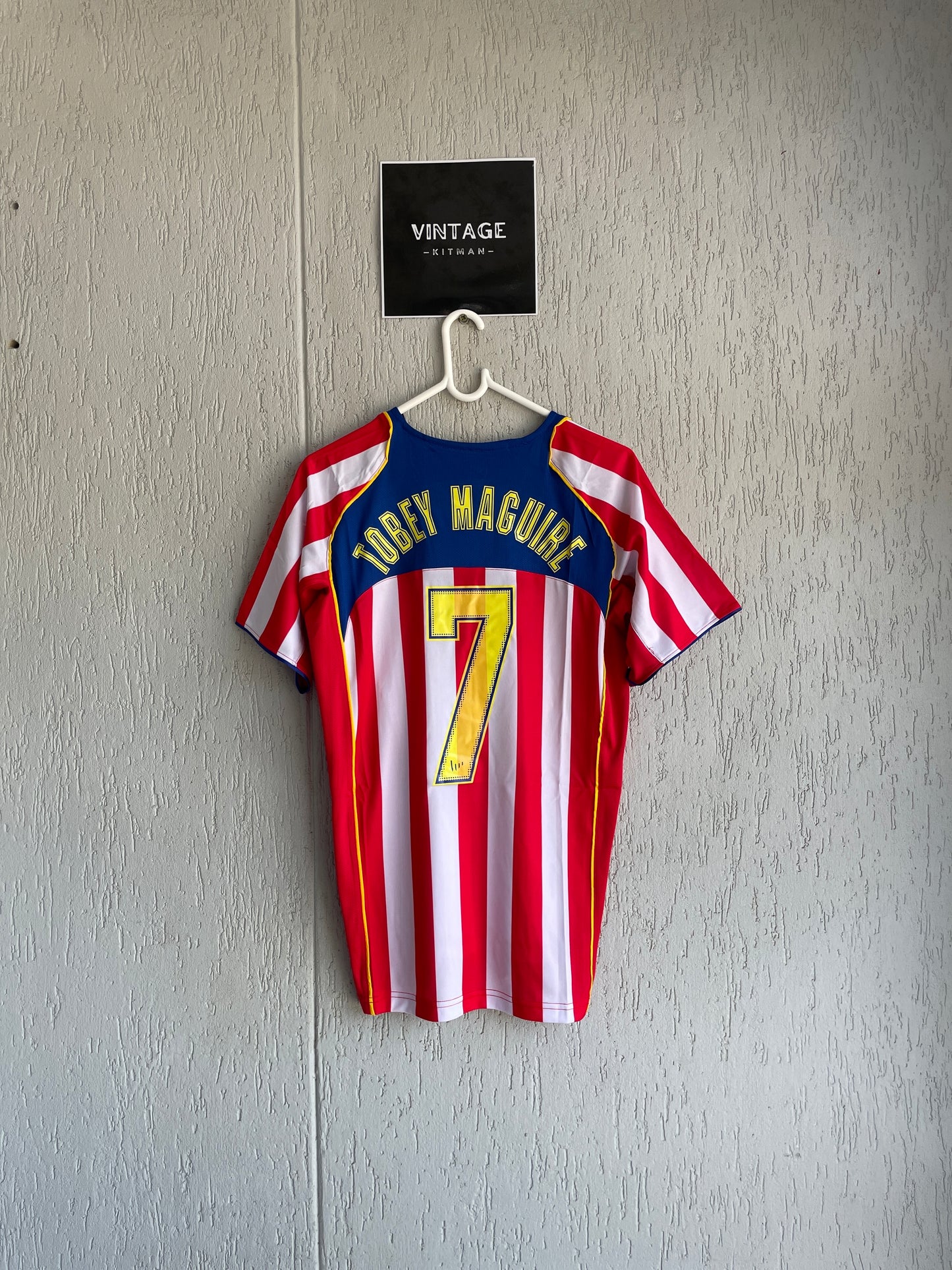 Atlético Madrid 2004-2005 Home Jersey