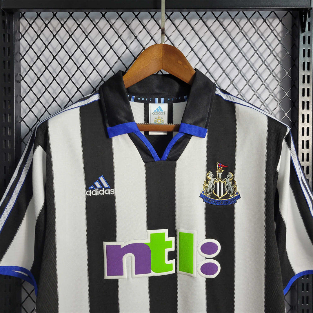 Newcastle FC 2000-01 Home Jersey