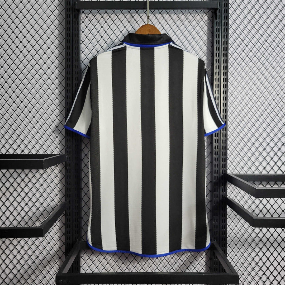 Newcastle FC 2000-01 Home Jersey