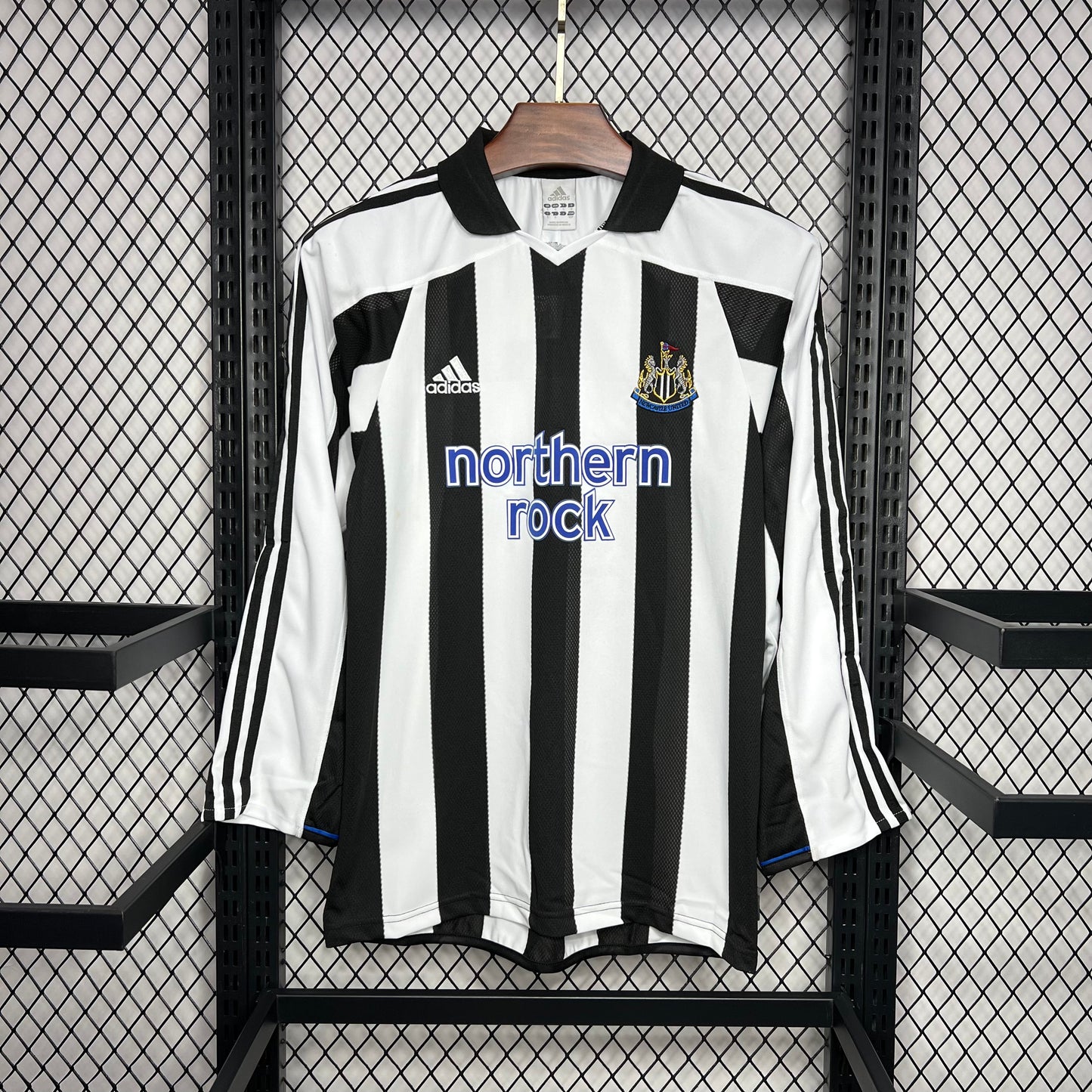 Newcastle United 2003-05 Home Long Sleeve Jersey