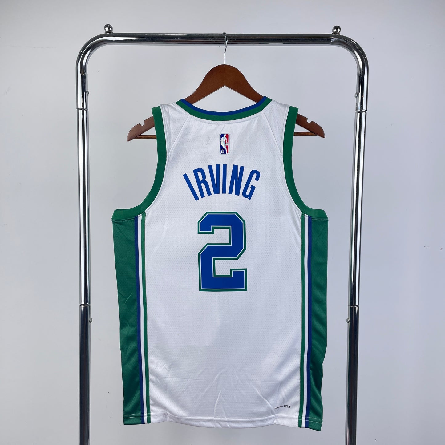 Dallas Mavericks 2021-22 Nike White Swingman Jersey - City Edition