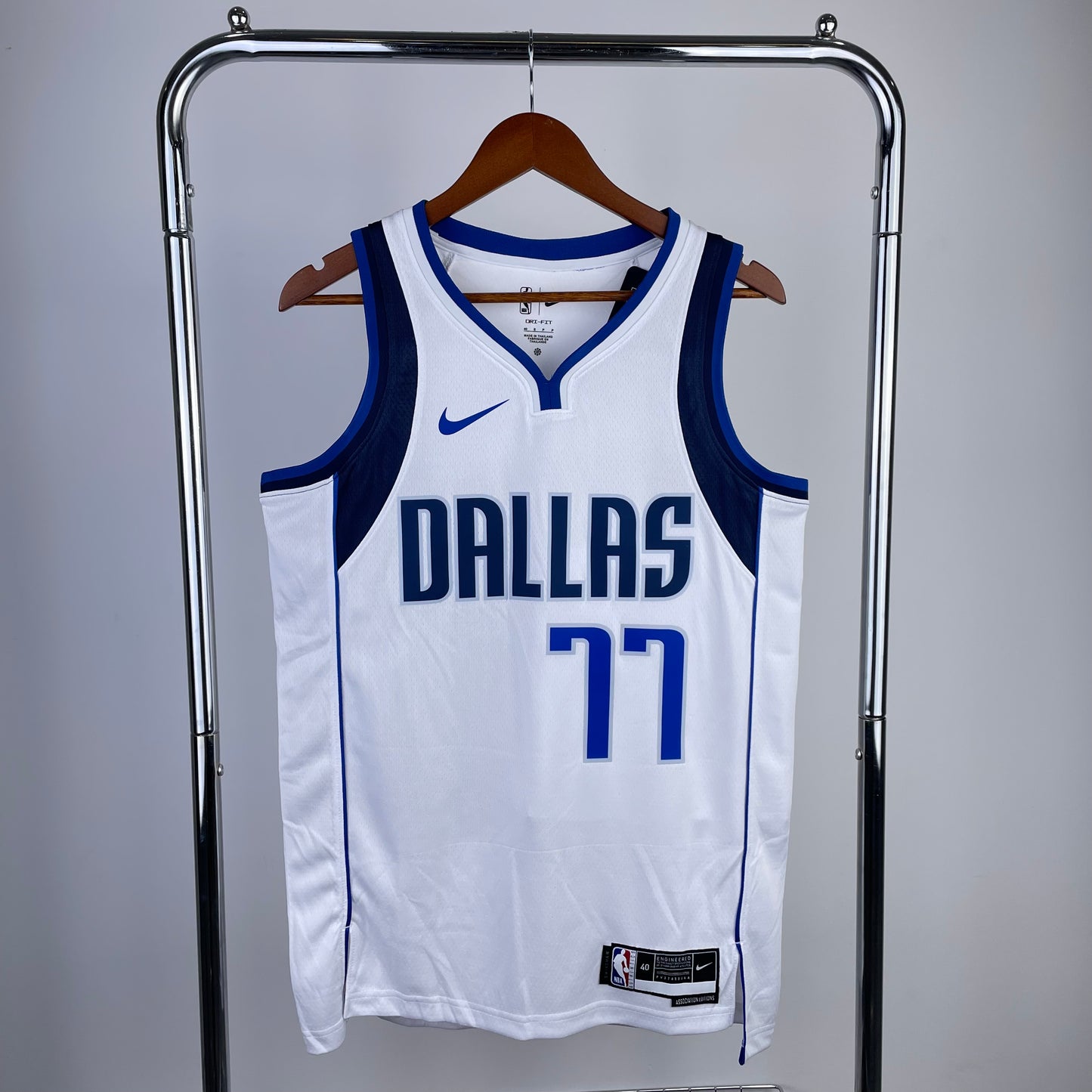 Dallas Mavericks 2022-23 Nike Blue Swingman Jersey - Classic Edition