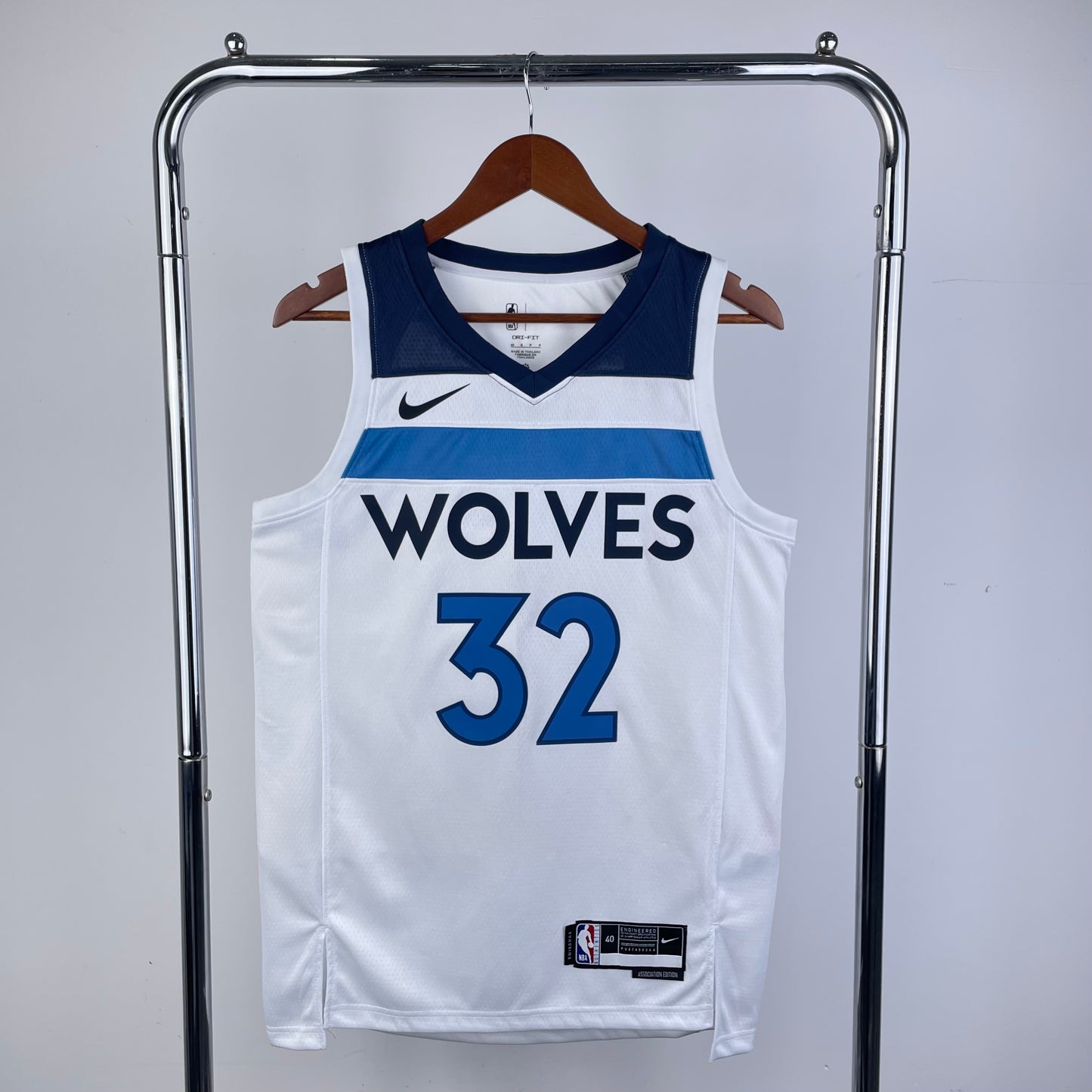 Minnesota Timberwolves 2022-23 Nike White Swingman Jersey - Association Edition