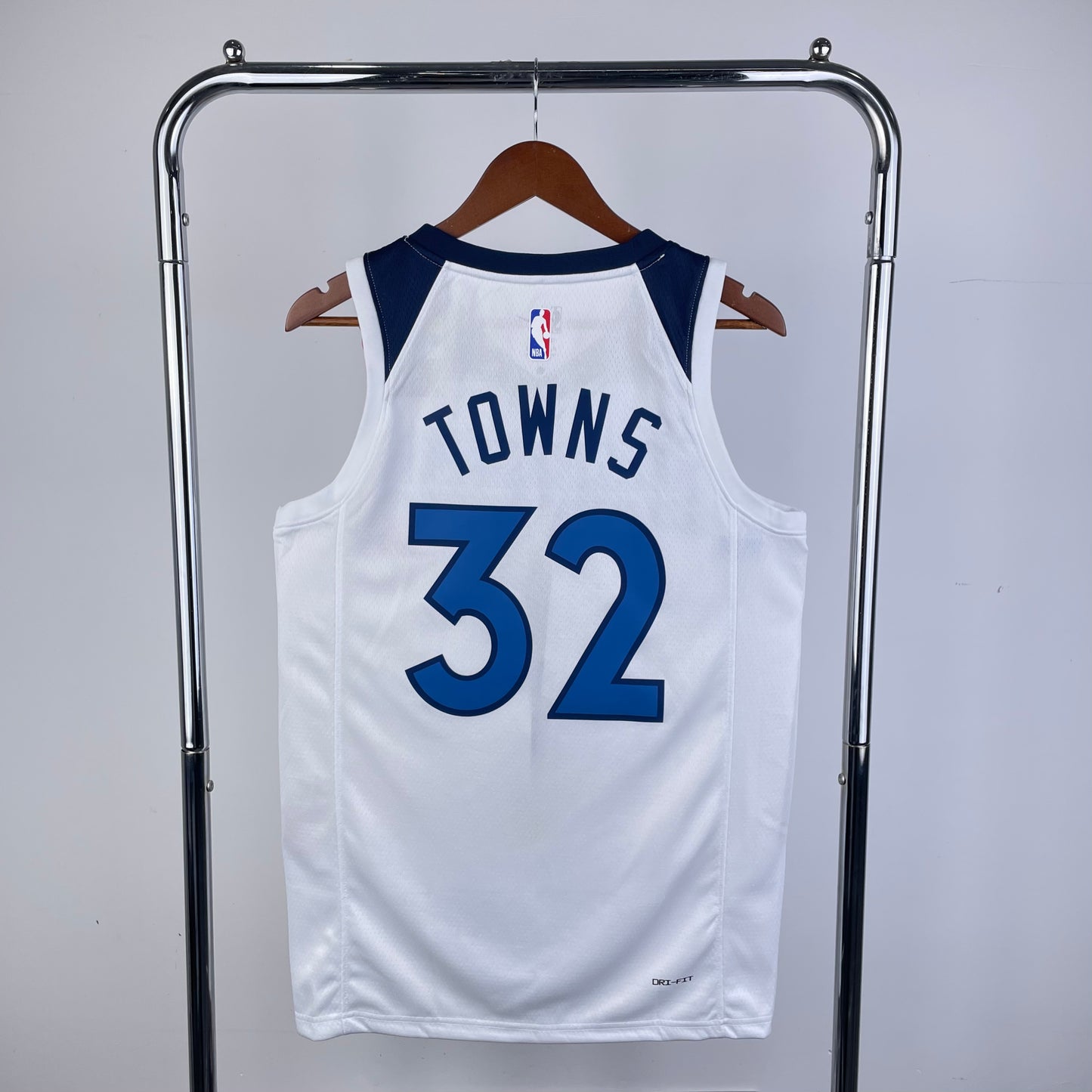 Minnesota Timberwolves 2022-23 Nike White Swingman Jersey - Association Edition