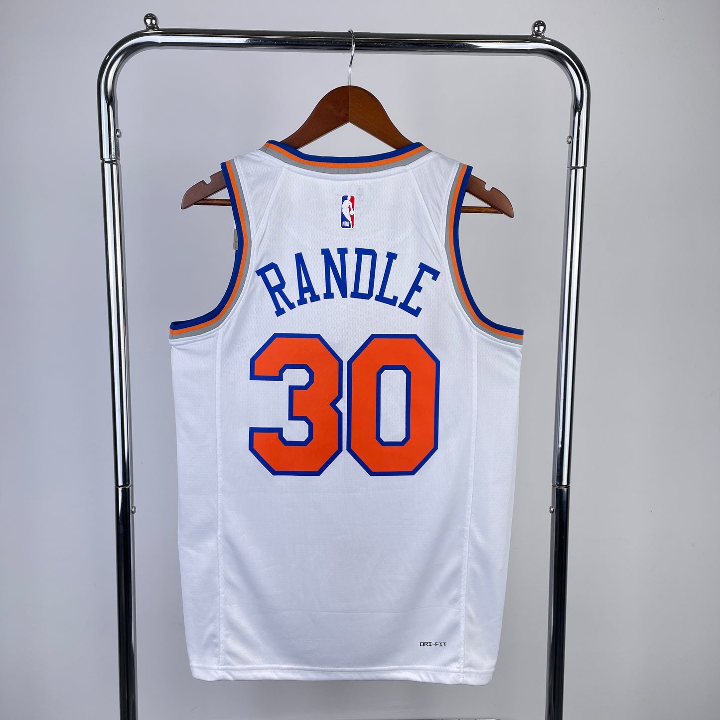 New York Knicks 2022-23 Nike White Swingman Jersey - Association Edition