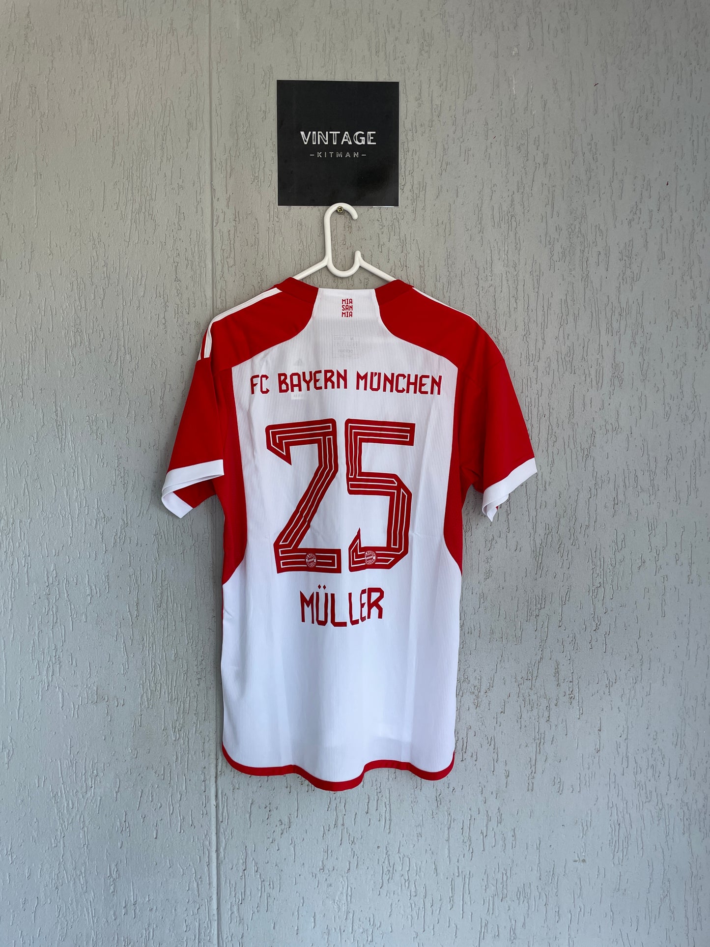 FC Bayern Munich 2023-2024 Home Fan Version Jersey