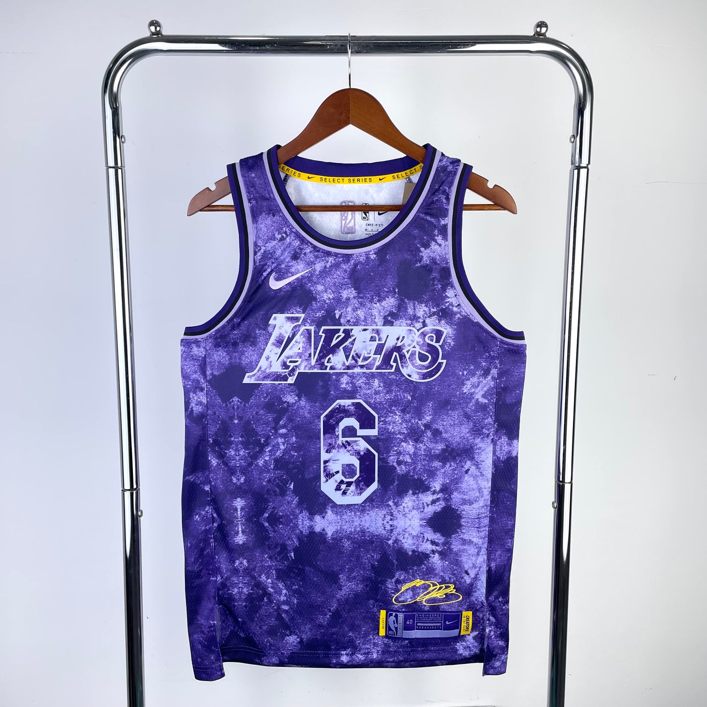 Los Angeles Lakers 2022-23 Lebron James Purple NBA Swingman Jersey - Select Series