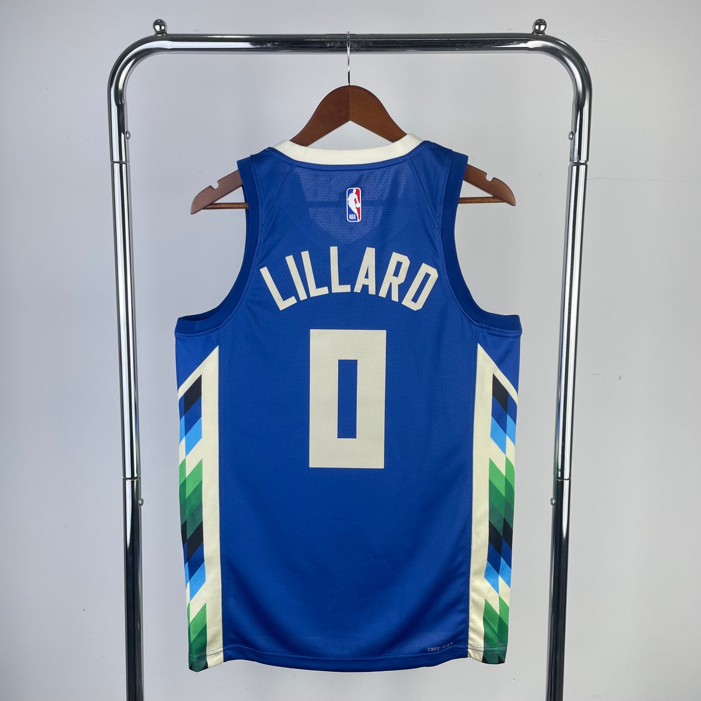 Milwaukee Bucks 2022-23 Nike Blue Swingman Jersey - City Edition