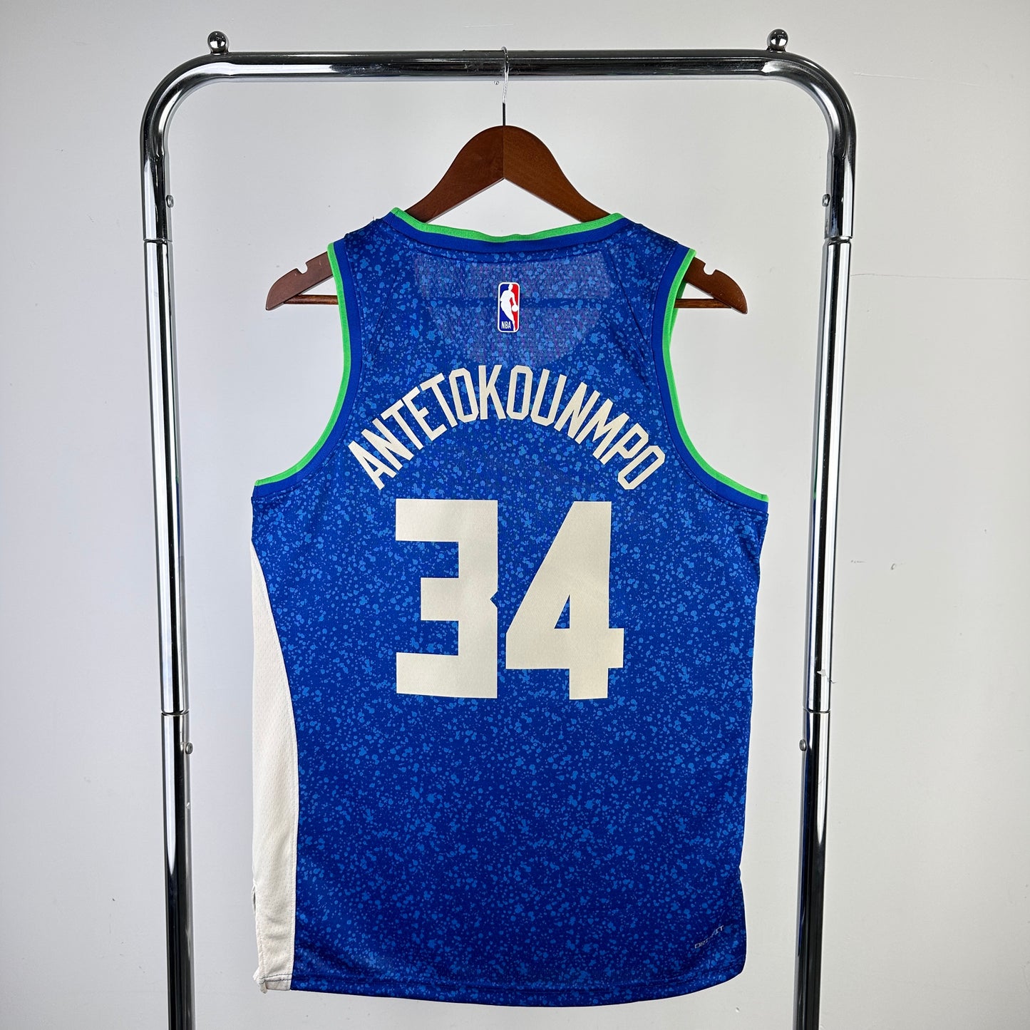 Milwaukee Bucks 2023-24 Blue Swingman Jersey - City Edition