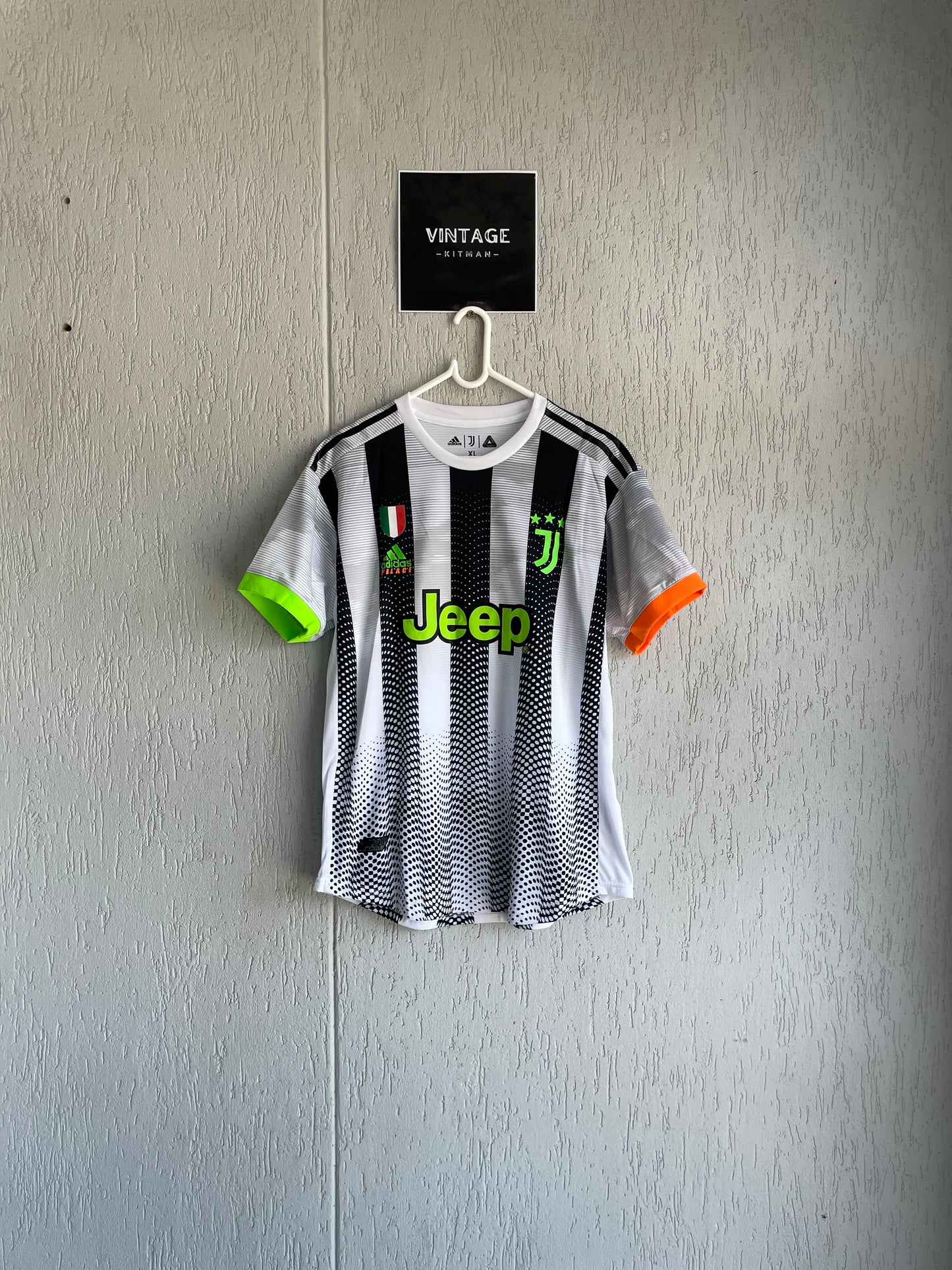 Juventus x Palace 2019-20 Fourth Jersey #7 RONALDO (L/XL)