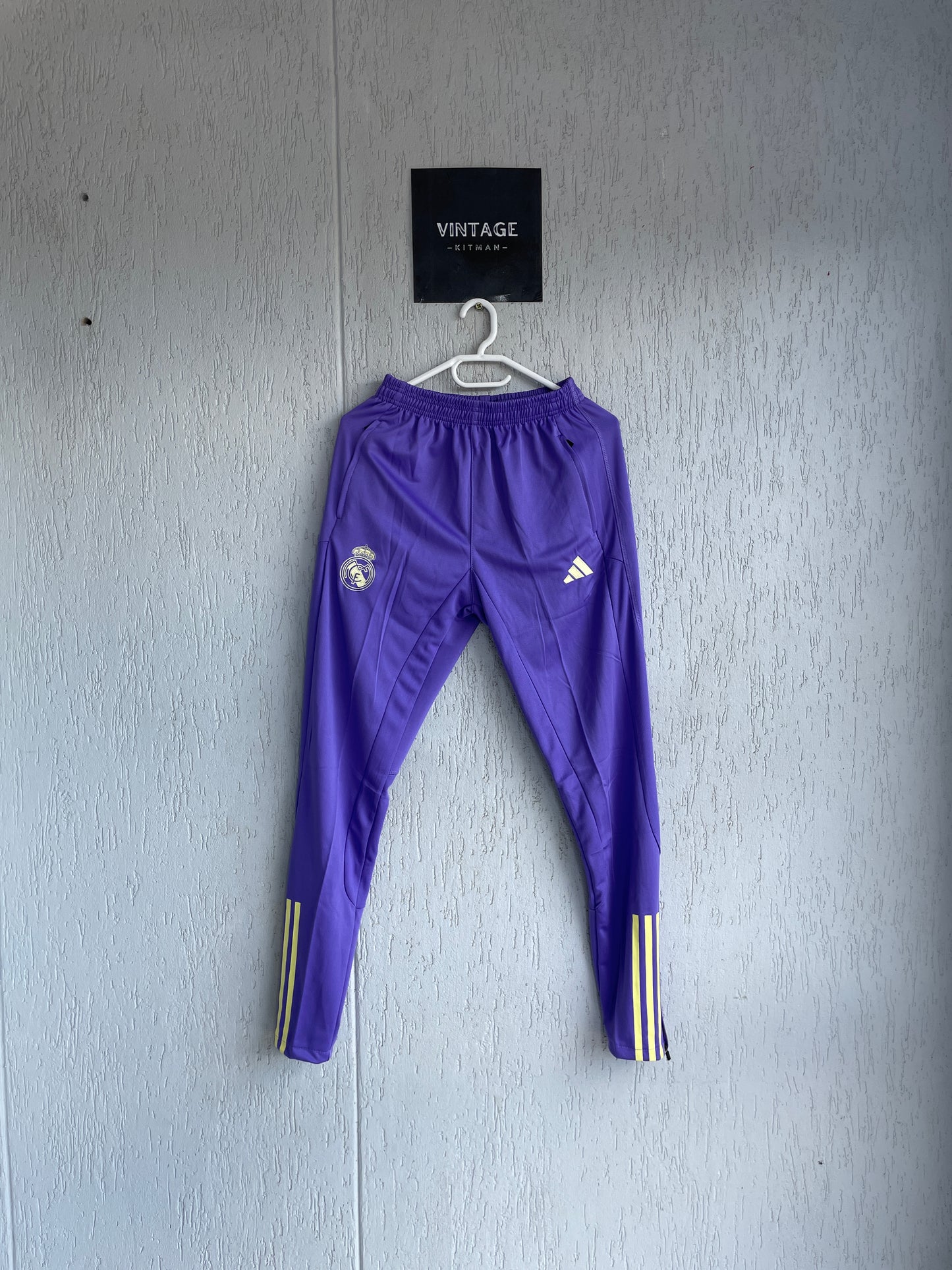 Real Madrid CF 2023-24 Tracksuit Set (M/L)