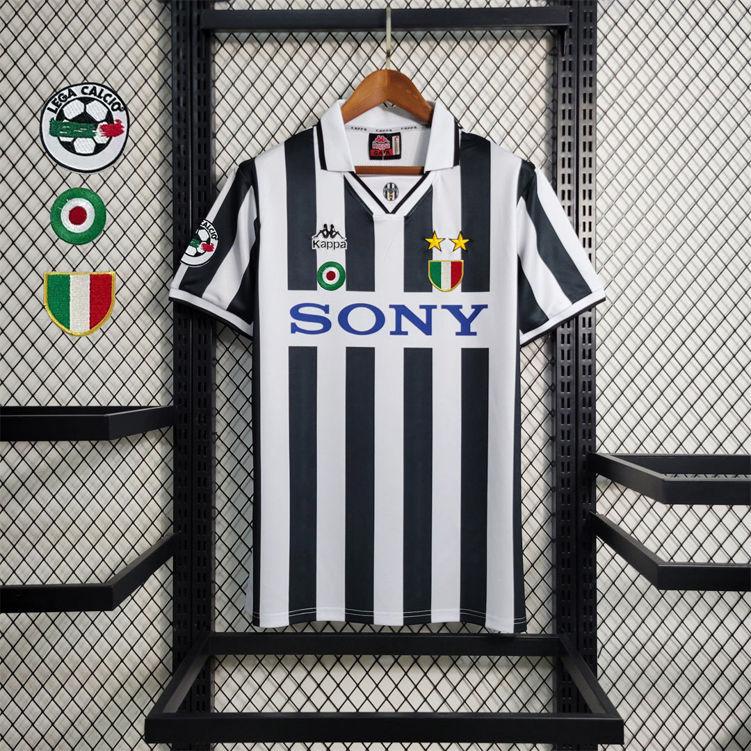 Juventus FC 1995-97 Home Jersey