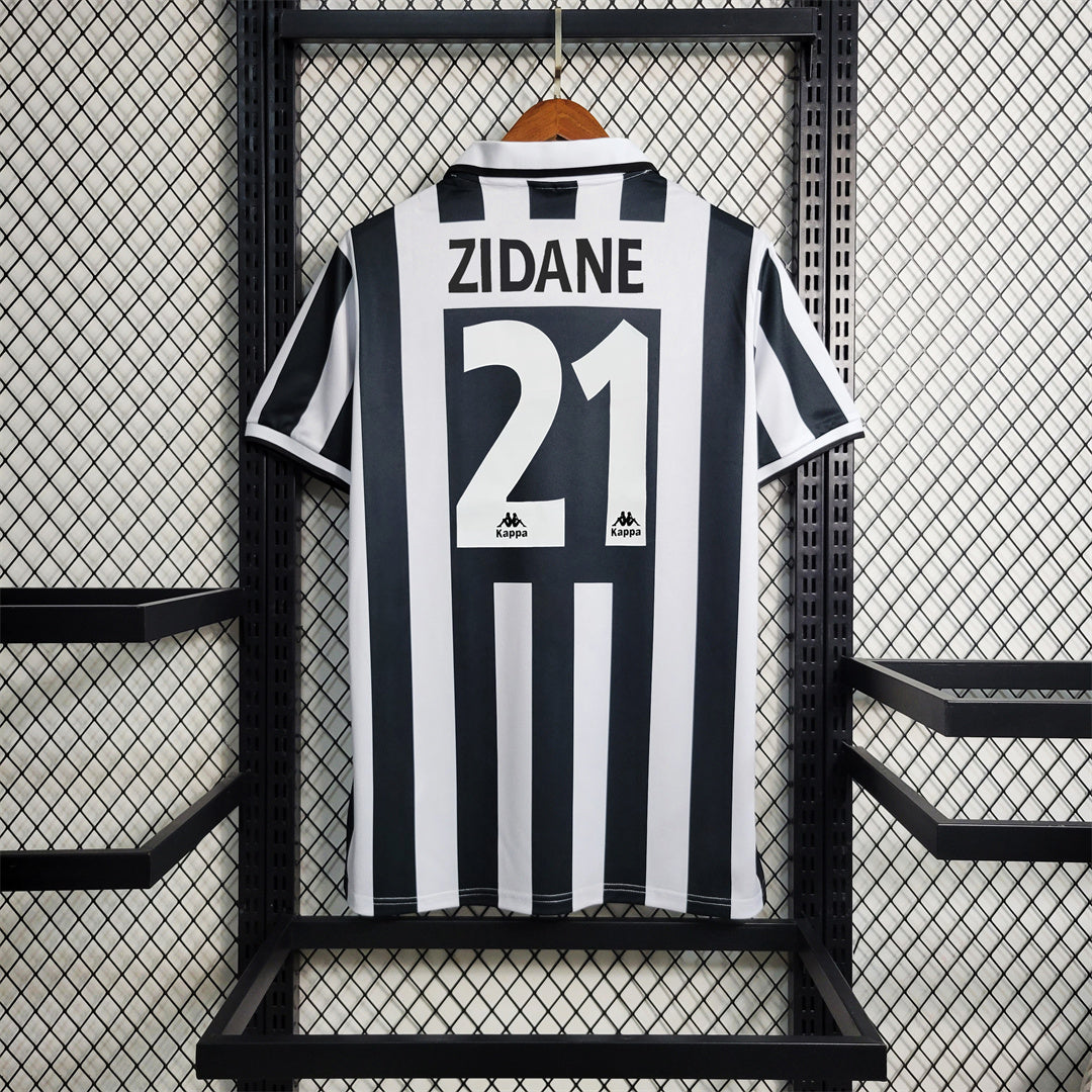 Juventus FC 1995-97 Home Jersey