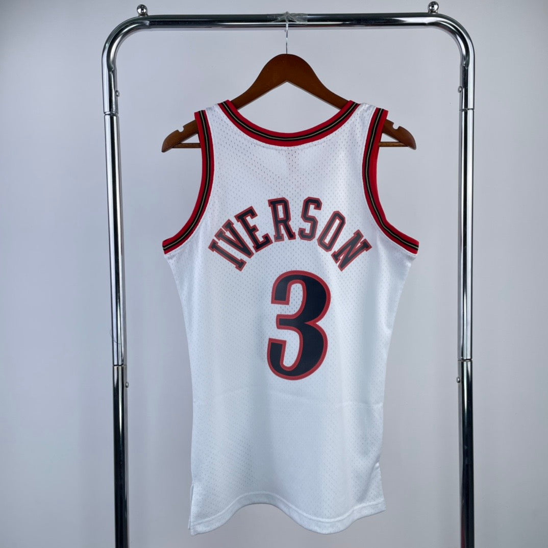 Philadelphia 76ers 1996-97 Allen Iverson White Mitchell & Ness Swingman Hardwood Classics Jersey