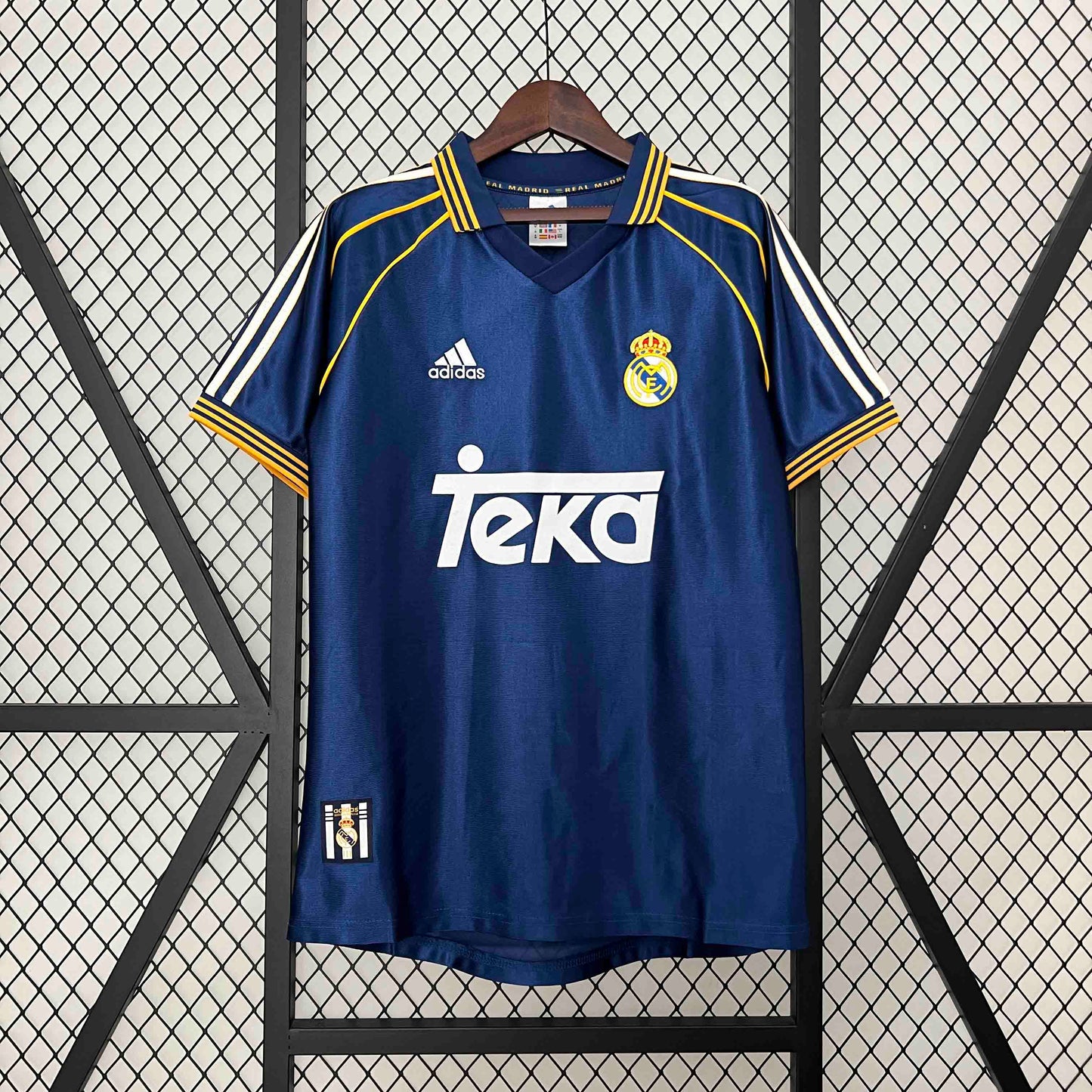 Real Madrid CF 1999-00 Third Jersey