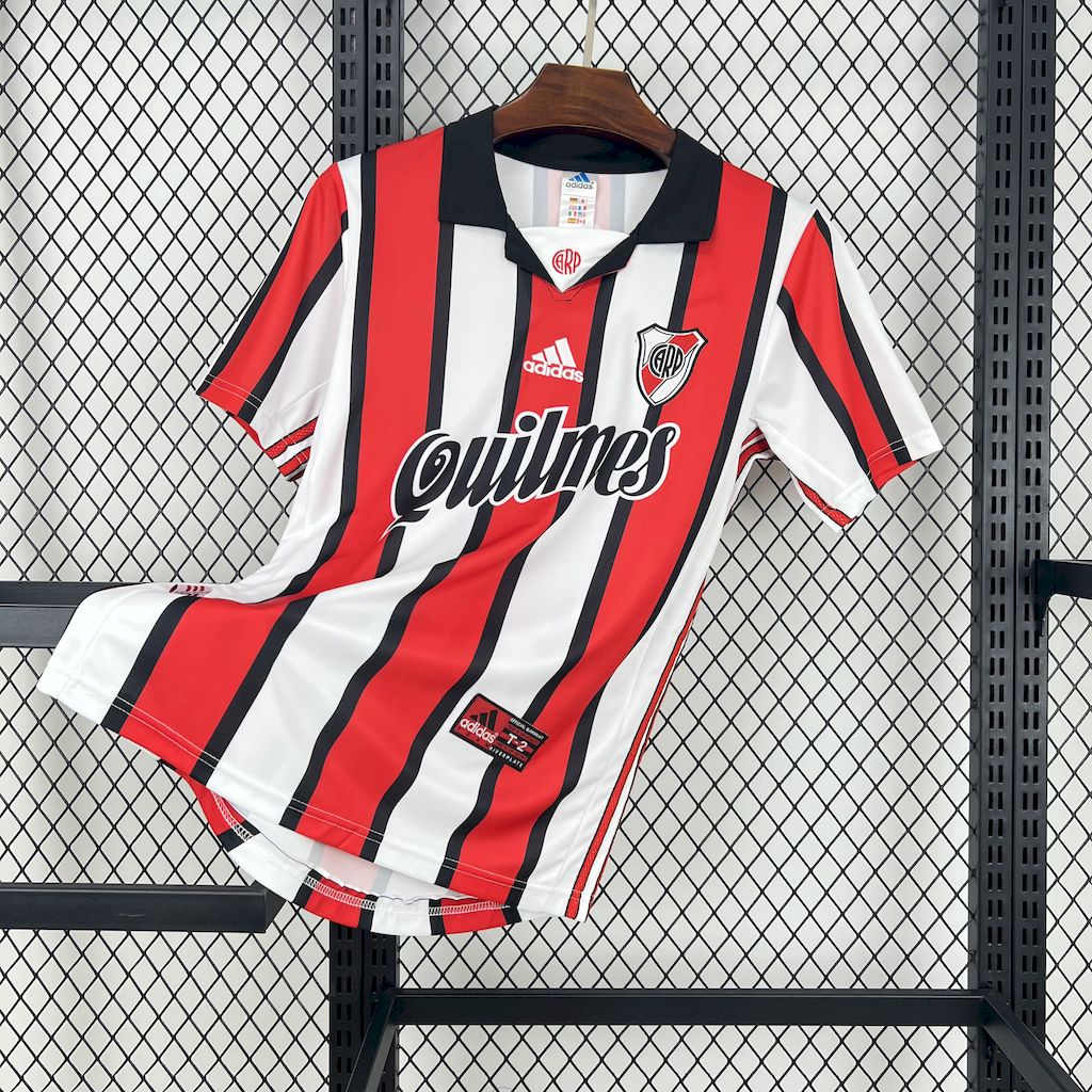 River Plate 1999-00 Home Jersey